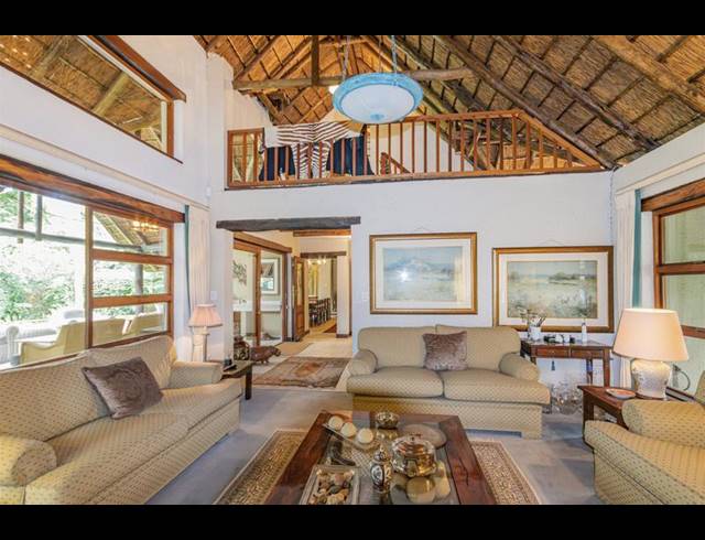 5 BEDROOM HOUSE FOR SALE IN SANDOWN